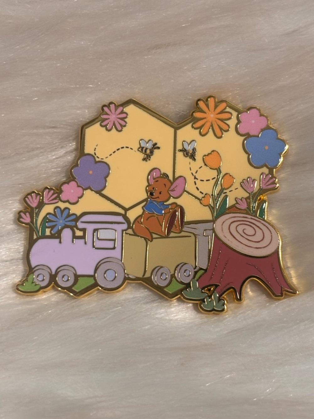 Disney Winnie the Pooh Honeycomb Blind Box Pin - Roo